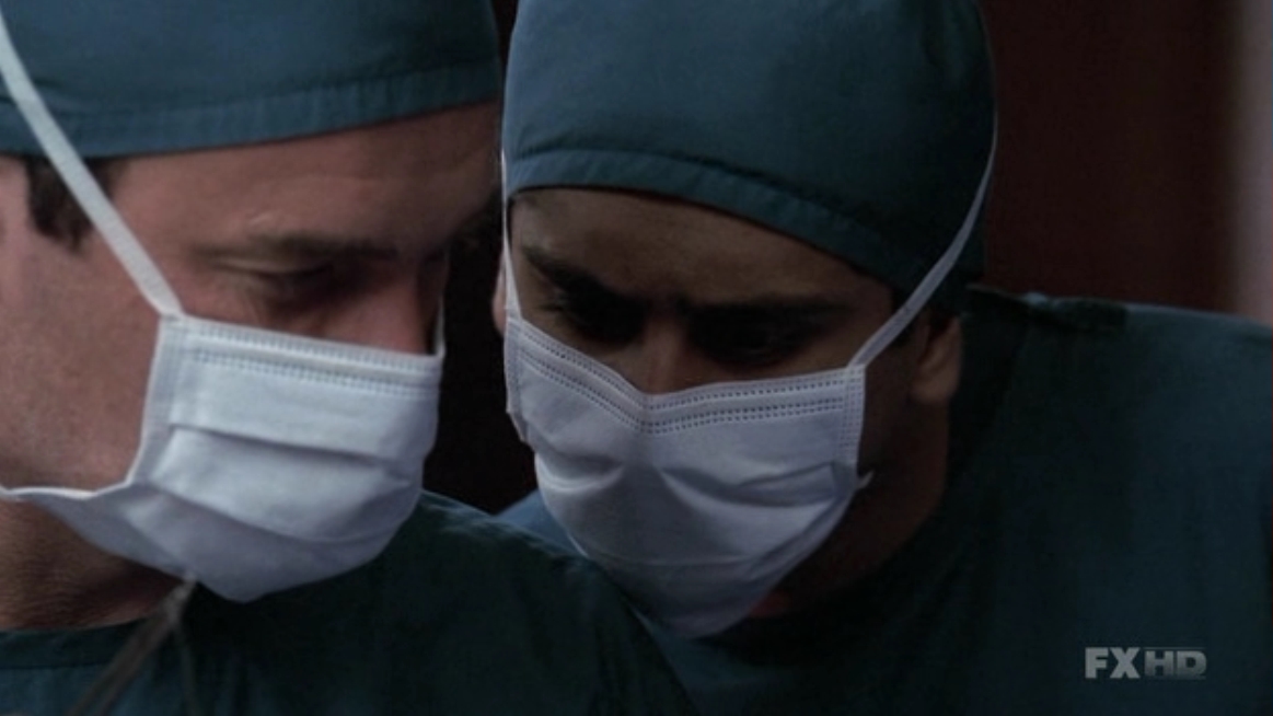 Charmed-Online-dot-NL-NipTuck5x15-1249.jpg