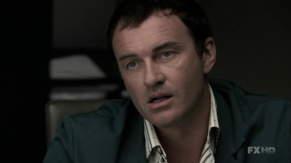 Charmed-Online-dot-NL-NipTuck5x16-0114.jpg