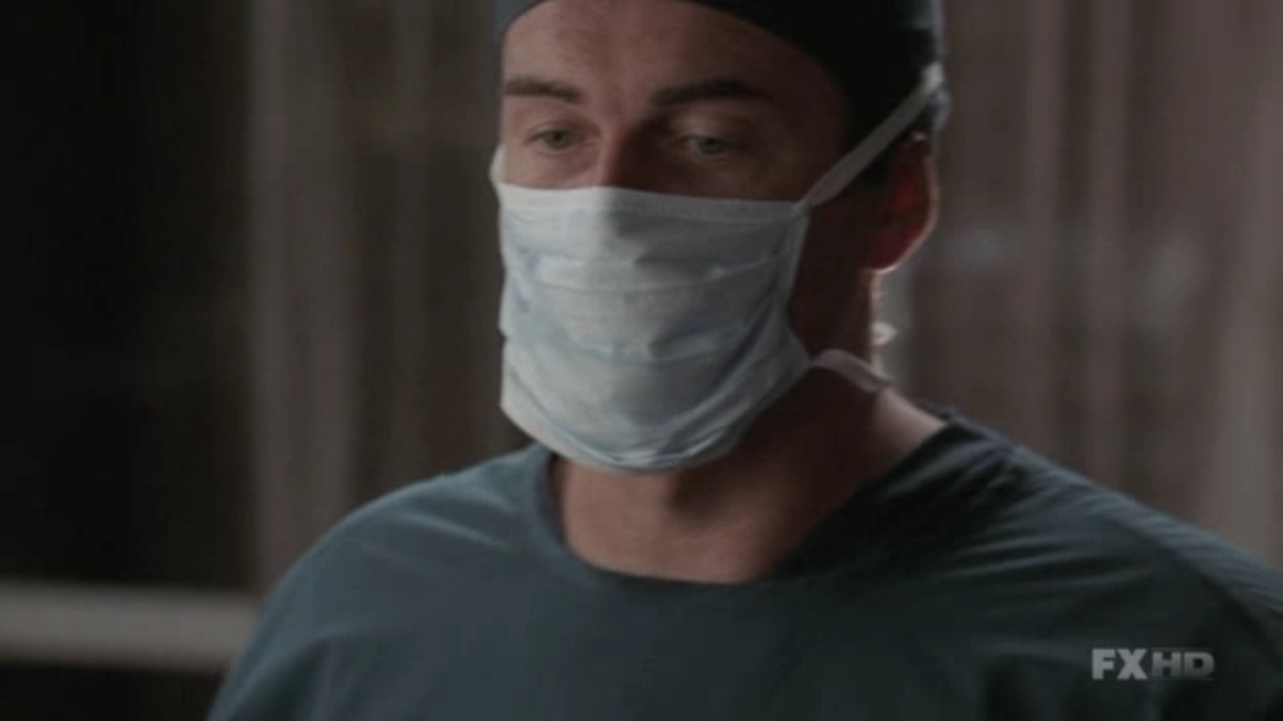 Charmed-Online-dot-NL-NipTuck5x16-0563.jpg