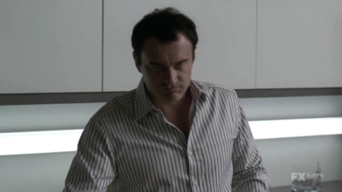 Charmed-Online-dot-NL-NipTuck5x16-0582.jpg