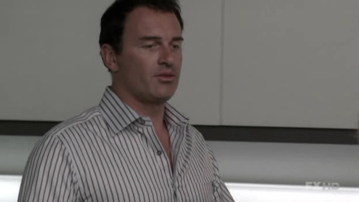 Charmed-Online-dot-NL-NipTuck5x16-0670.jpg