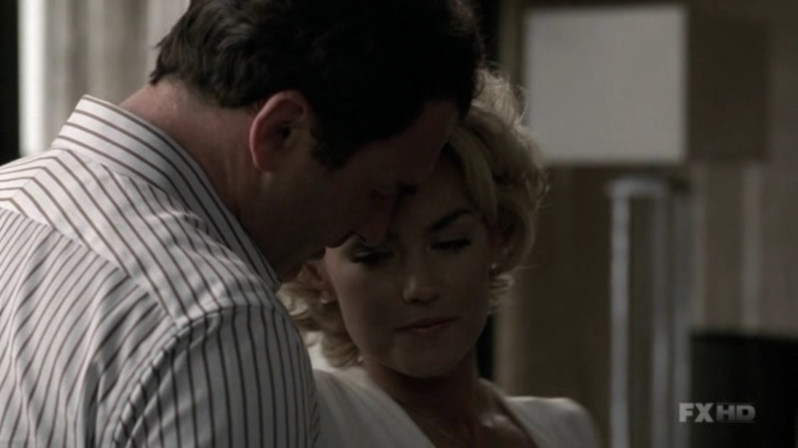 Charmed-Online-dot-NL-NipTuck5x16-0693.jpg