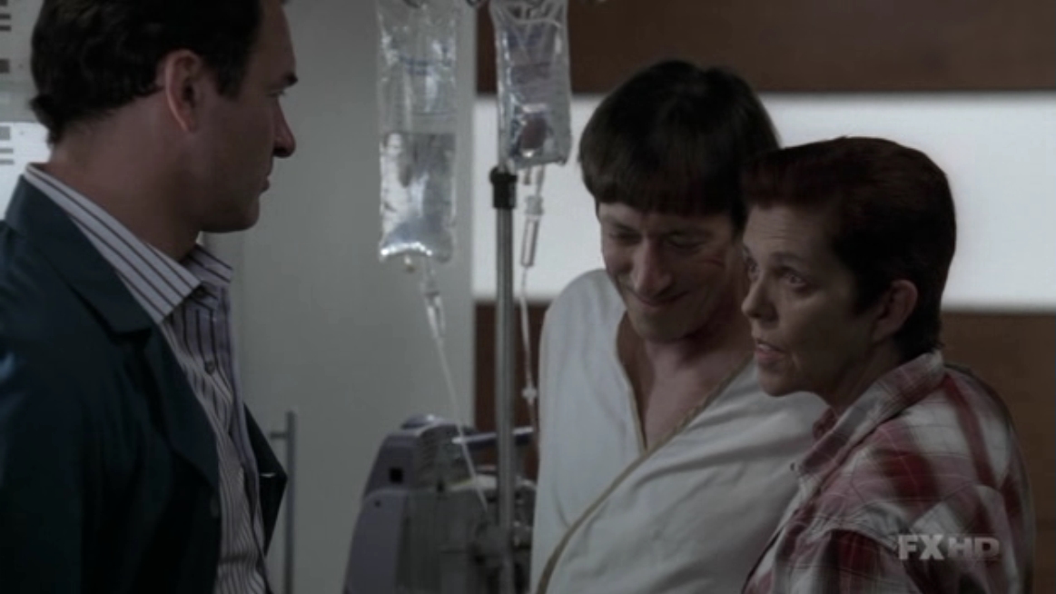 Charmed-Online-dot-NL-NipTuck5x16-0986.jpg