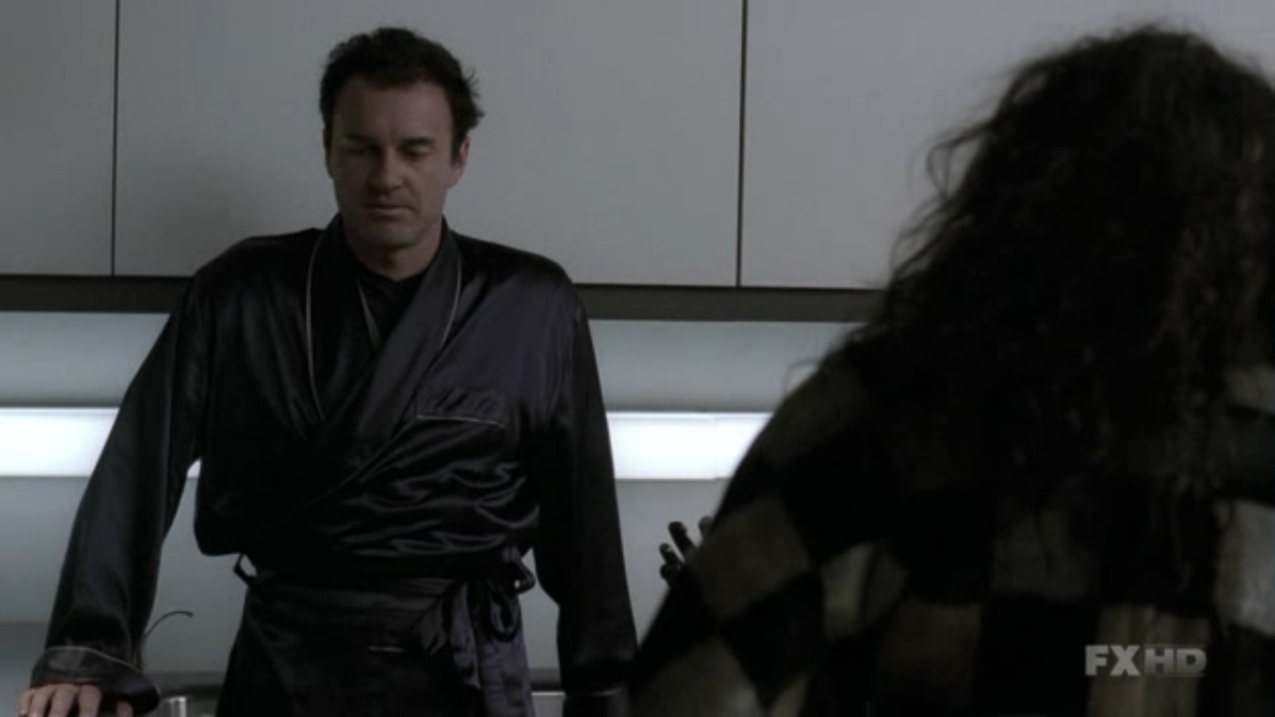 Charmed-Online-dot-NL-NipTuck5x16-1269.jpg