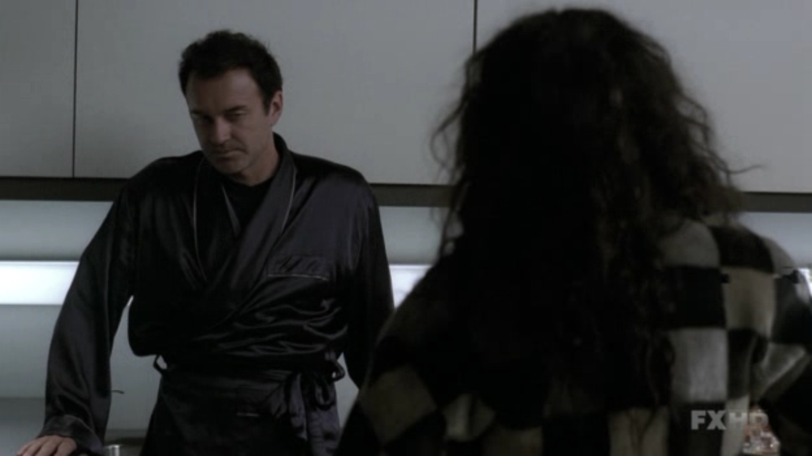 Charmed-Online-dot-NL-NipTuck5x16-1270.jpg