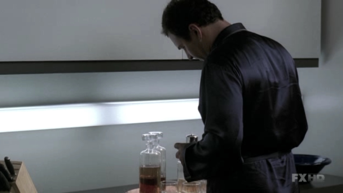 Charmed-Online-dot-NL-NipTuck5x16-1306.jpg