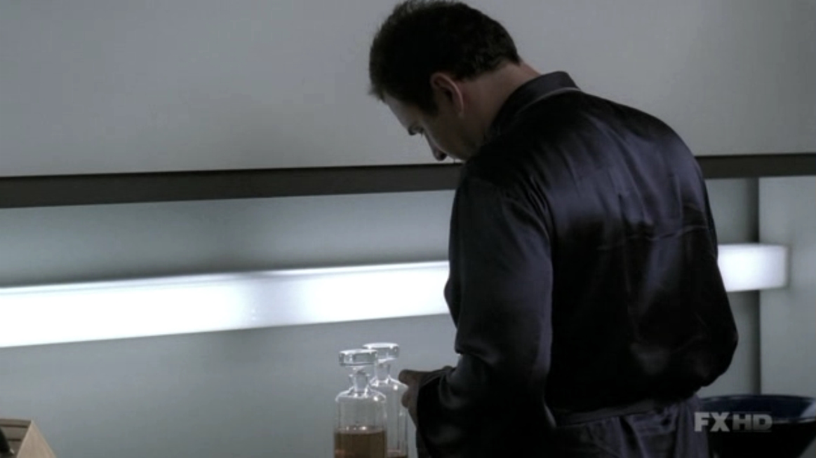 Charmed-Online-dot-NL-NipTuck5x16-1308.jpg