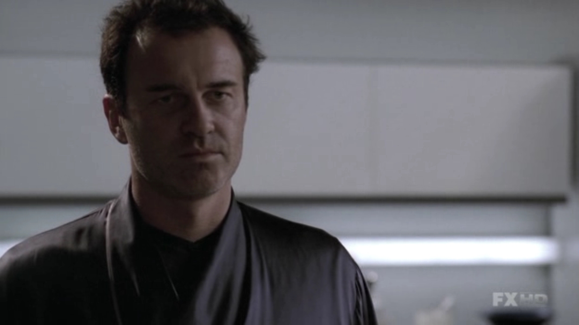 Charmed-Online-dot-NL-NipTuck5x16-1376.jpg