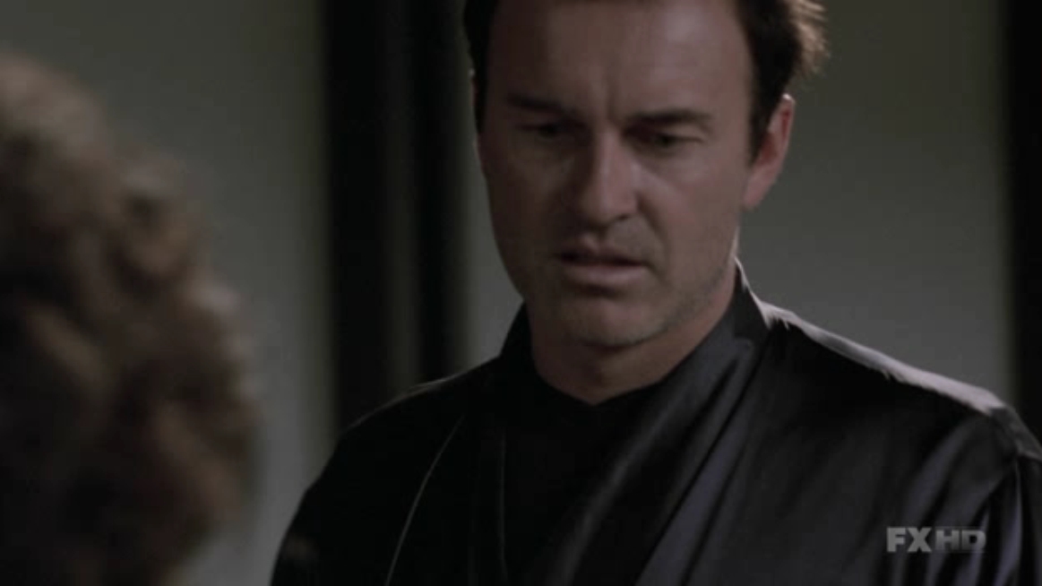 Charmed-Online-dot-NL-NipTuck5x16-1382.jpg