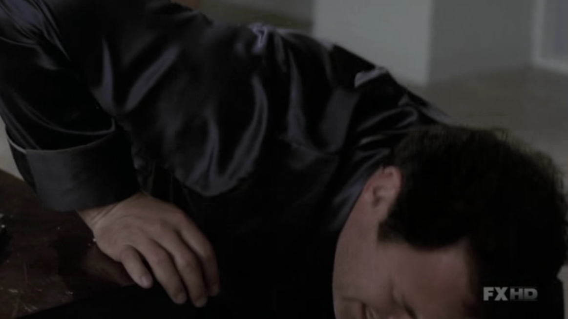 Charmed-Online-dot-NL-NipTuck5x16-1399.jpg