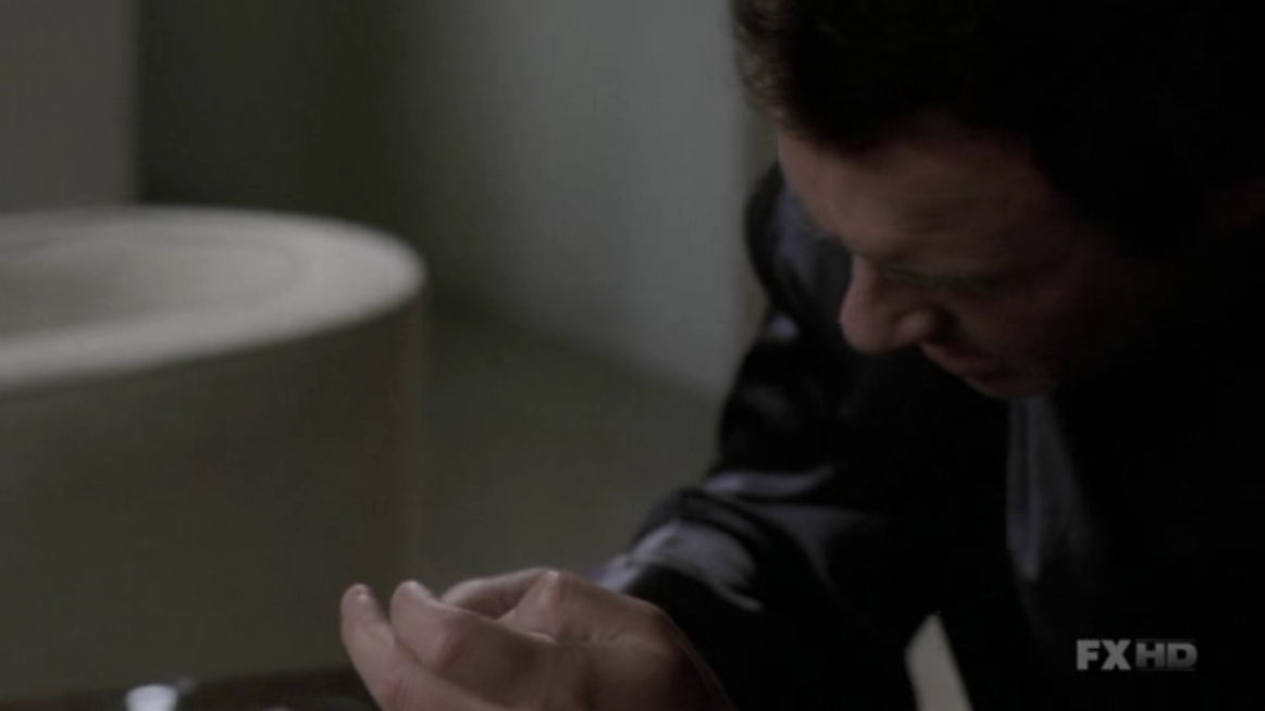 Charmed-Online-dot-NL-NipTuck5x16-1410.jpg