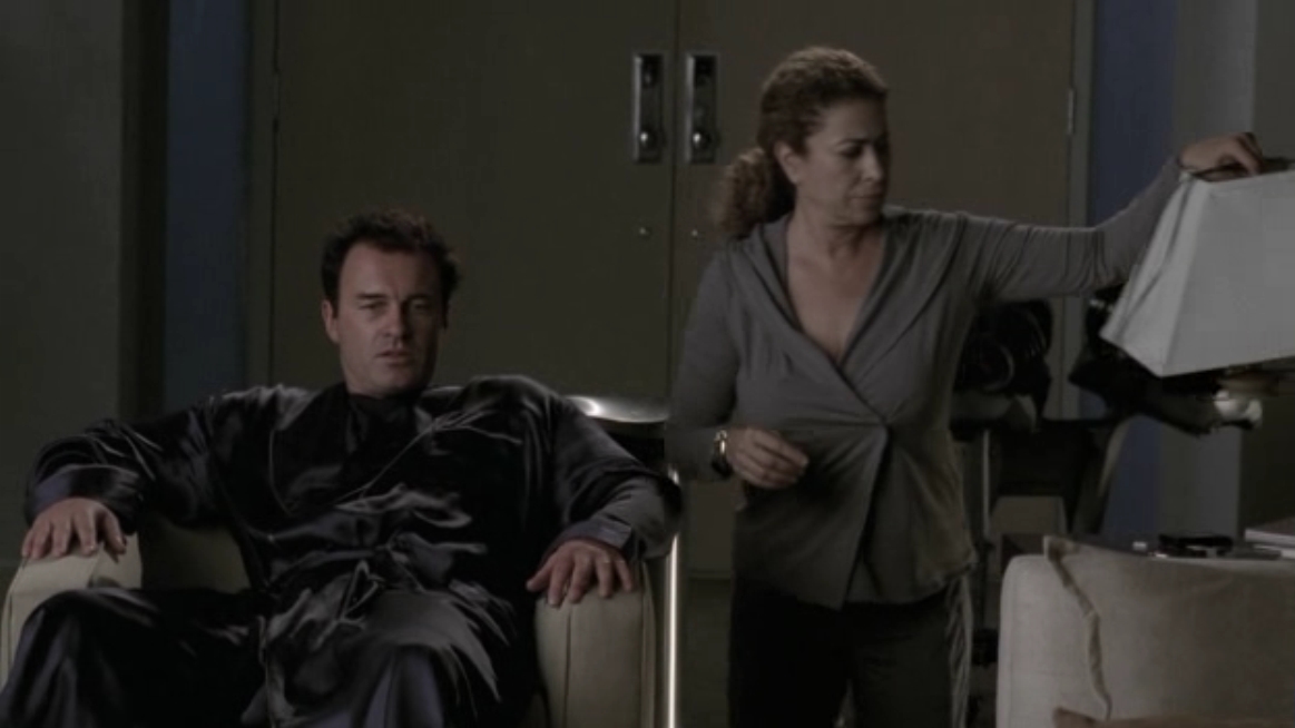 Charmed-Online-dot-NL-NipTuck5x16-1439.jpg