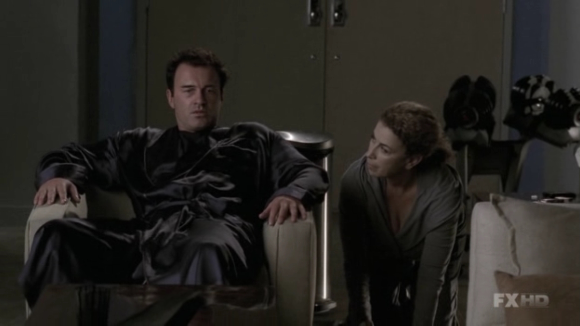 Charmed-Online-dot-NL-NipTuck5x16-1444.jpg Charmed-Online-dot-NL-NipTuck5x16-1444.jpg