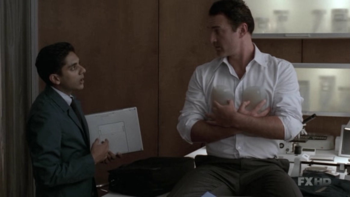 Charmed-Online-dot-NL-NipTuck5x16-1731.jpg