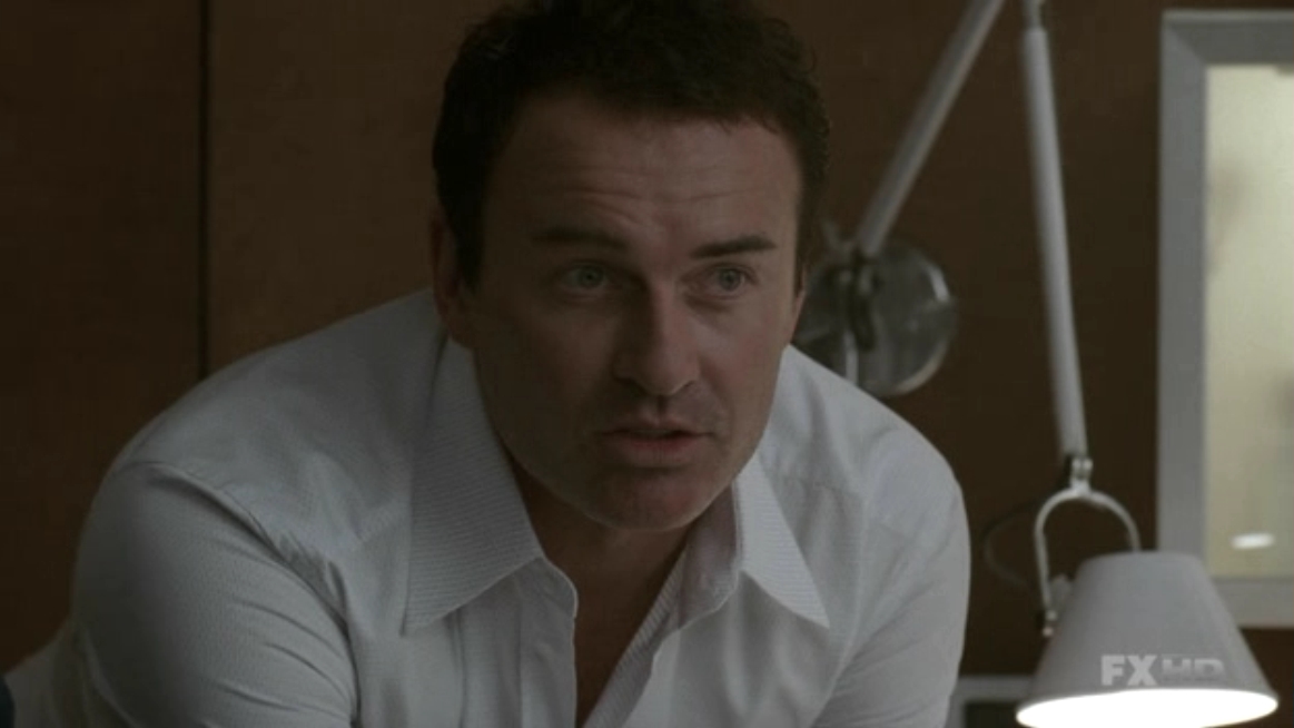 Charmed-Online-dot-NL-NipTuck5x16-1786.jpg