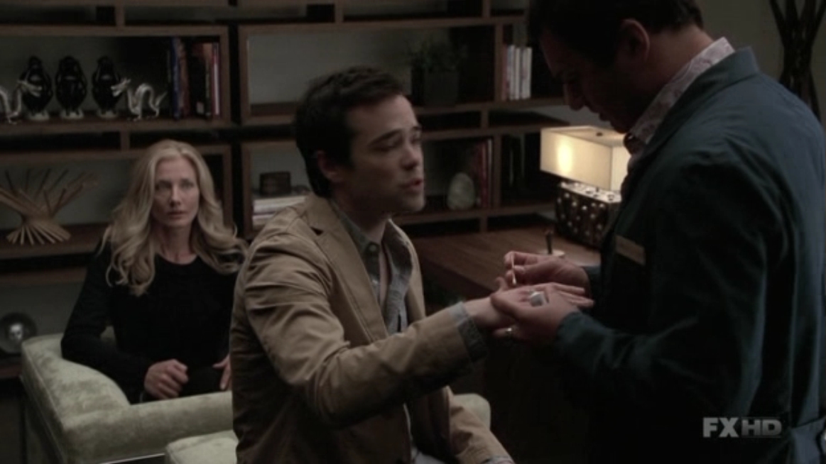 Charmed-Online-dot-NL-NipTuck5x16-2206.jpg