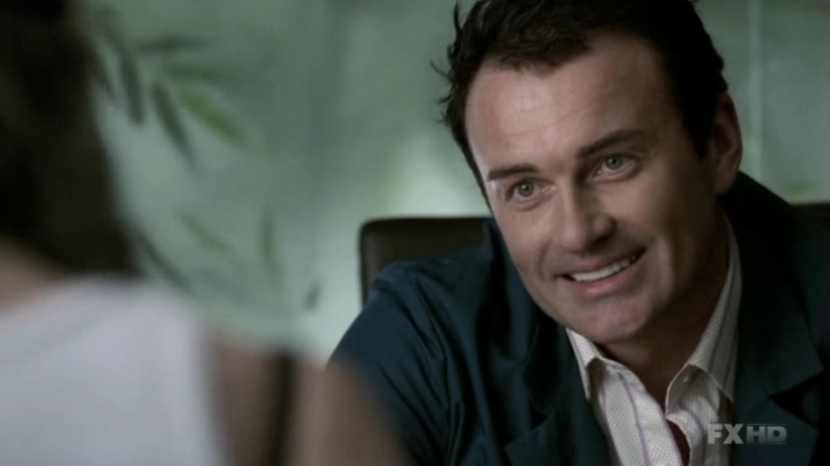 Charmed-Online-dot-NL-NipTuck5x17-0083.jpg