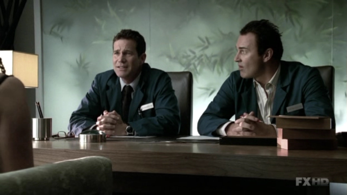 Charmed-Online-dot-NL-NipTuck5x17-0097.jpg