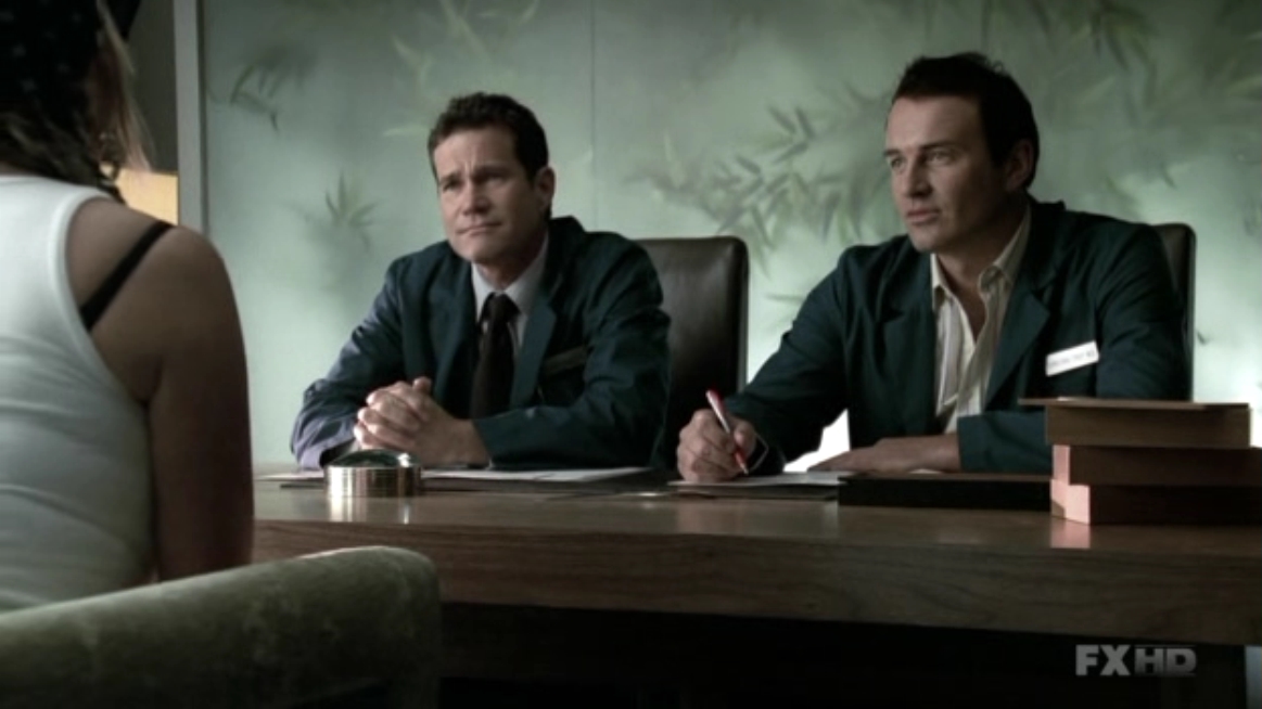 Charmed-Online-dot-NL-NipTuck5x17-0107.jpg