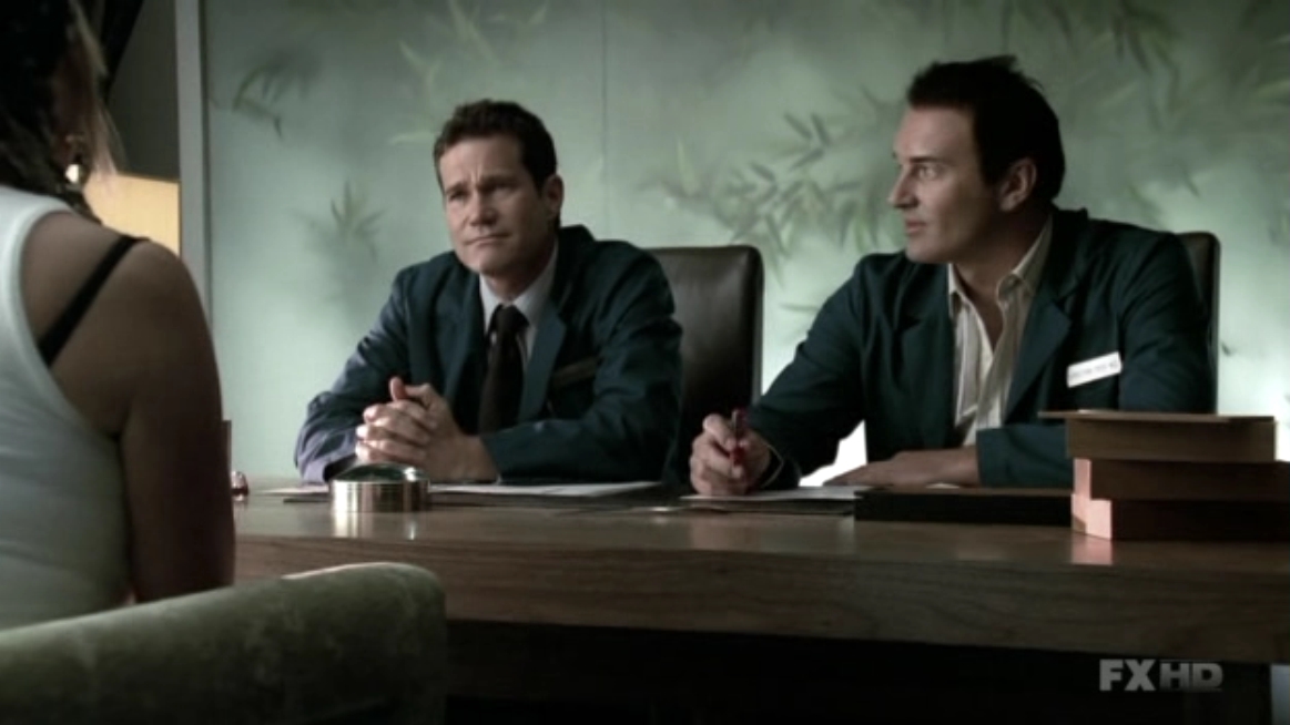 Charmed-Online-dot-NL-NipTuck5x17-0108.jpg