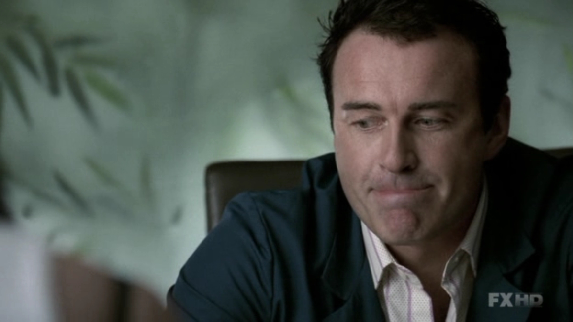 Charmed-Online-dot-NL-NipTuck5x17-0123.jpg