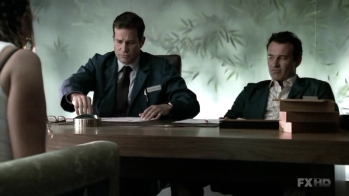 Charmed-Online-dot-NL-NipTuck5x17-0204.jpg