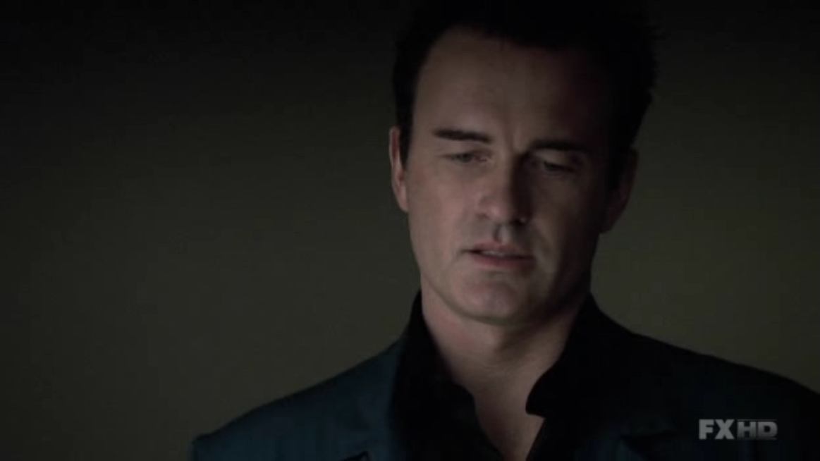 Charmed-Online-dot-NL-NipTuck5x17-1248.jpg