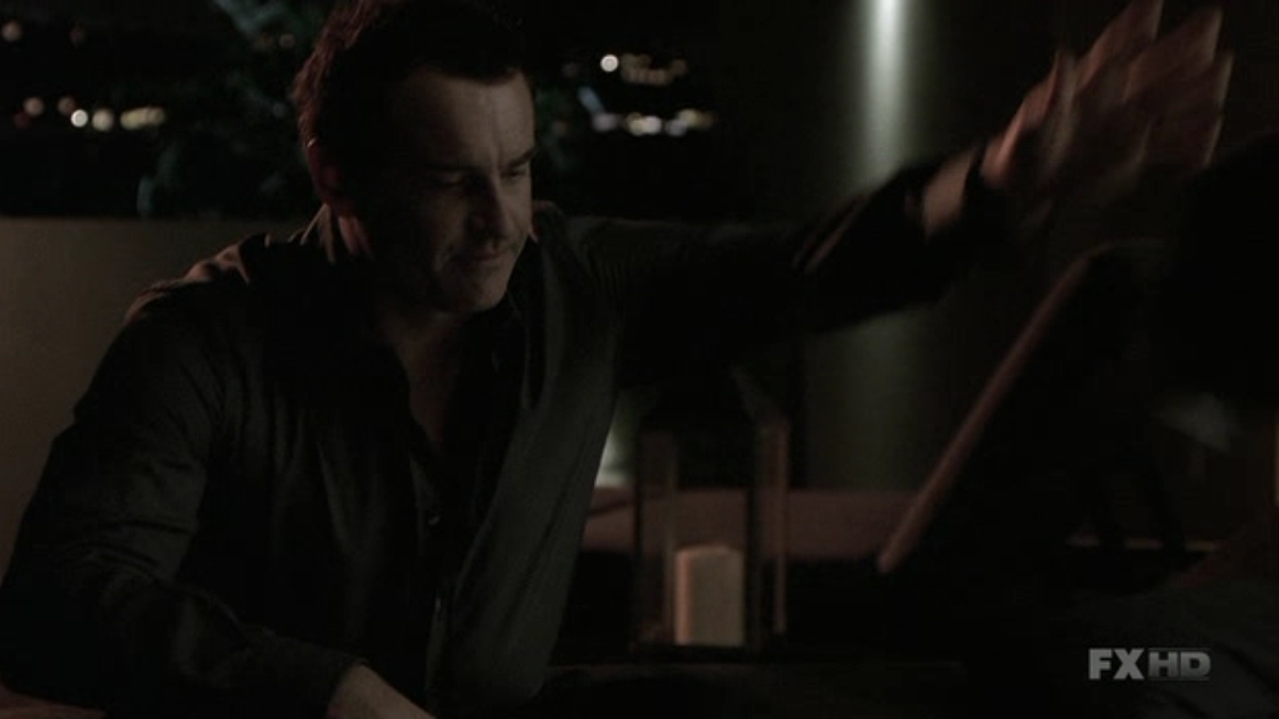 Charmed-Online-dot-NL-NipTuck5x18-0097.jpg