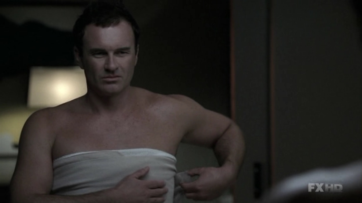 Charmed-Online-dot-NL-NipTuck5x18-0927.jpg Charmed-Online-dot-NL-NipTuck5x18-0927.jpg