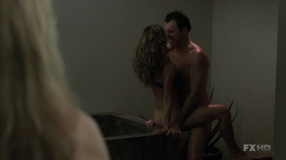 Charmed-Online-dot-NL-NipTuck5x18-1032.jpg