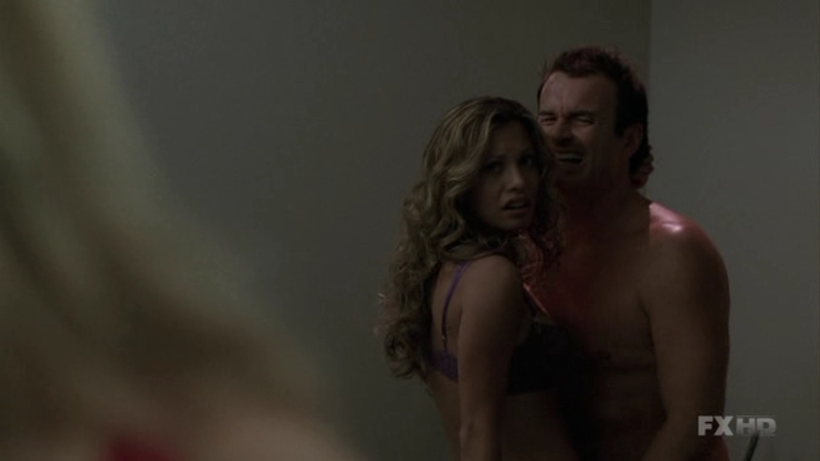 Charmed-Online-dot-NL-NipTuck5x18-1036.jpg Charmed-Online-dot-NL-NipTuck5x18-1036.jpg