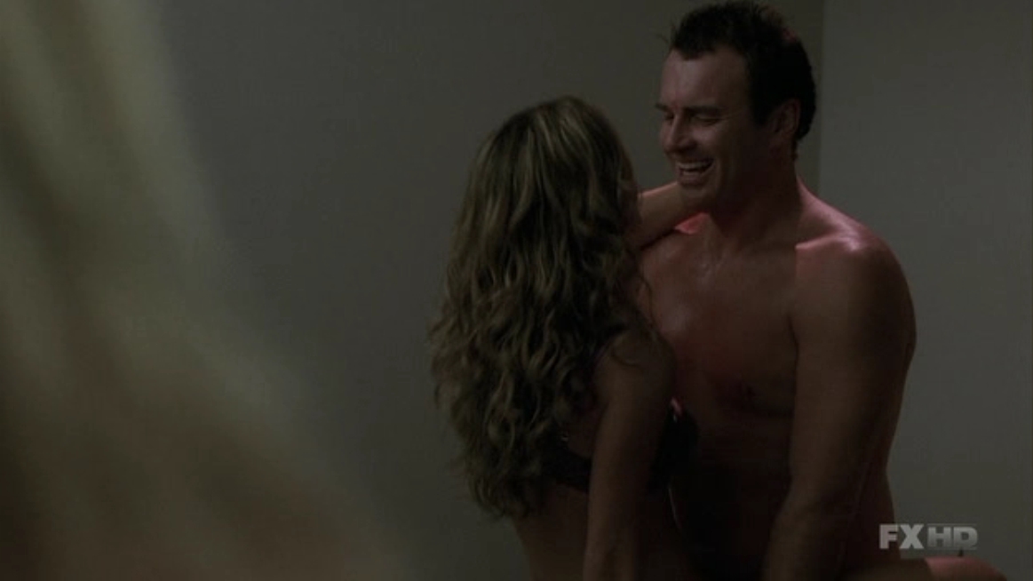 Charmed-Online-dot-NL-NipTuck5x18-1040.jpg