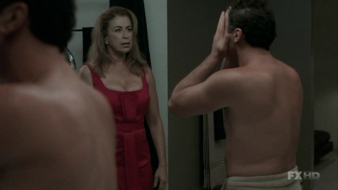 Charmed-Online-dot-NL-NipTuck5x18-1100.jpg Charmed-Online-dot-NL-NipTuck5x18-1100.jpg