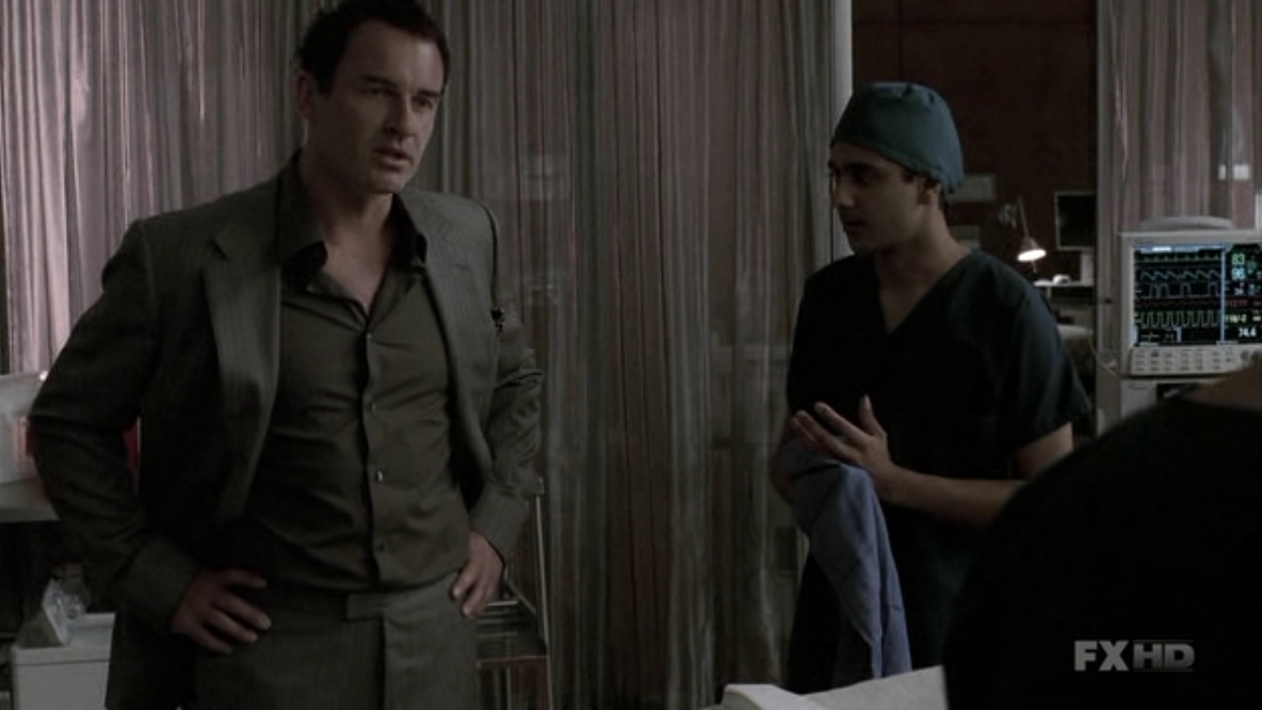 Charmed-Online-dot-NL-NipTuck5x18-1768.jpg