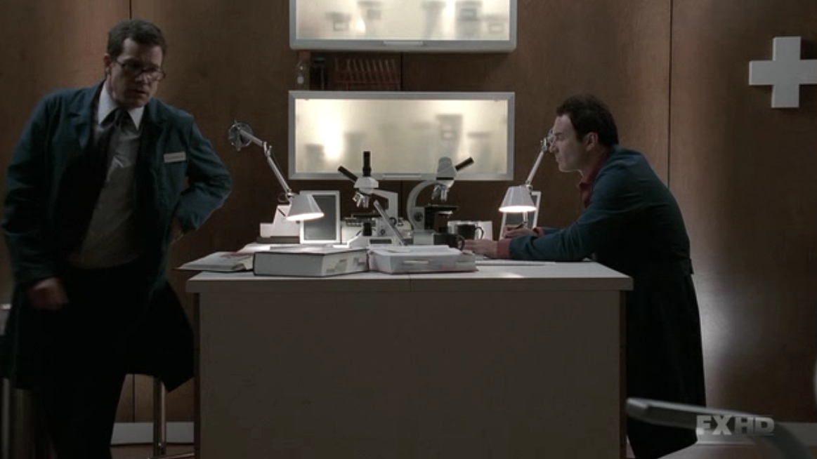 Charmed-Online-dot-NL-NipTuck5x19-0542.jpg