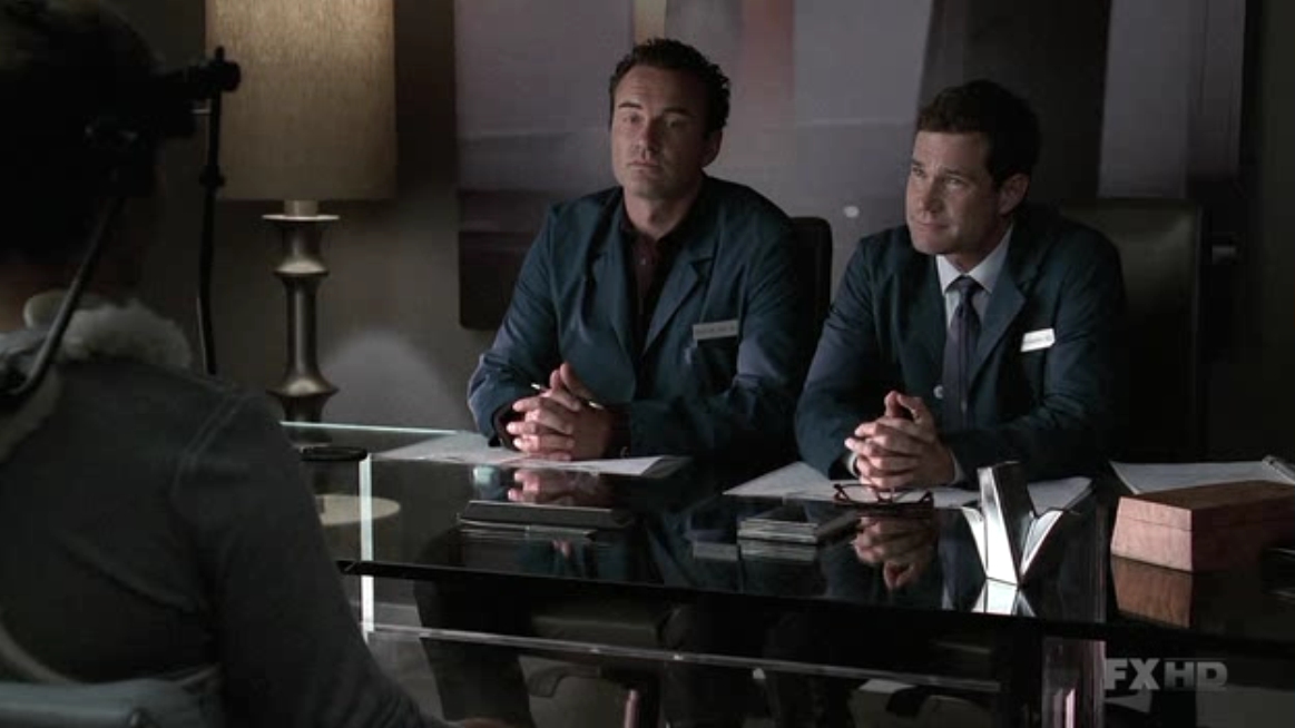 Charmed-Online-dot-NL-NipTuck5x19-2038.jpg