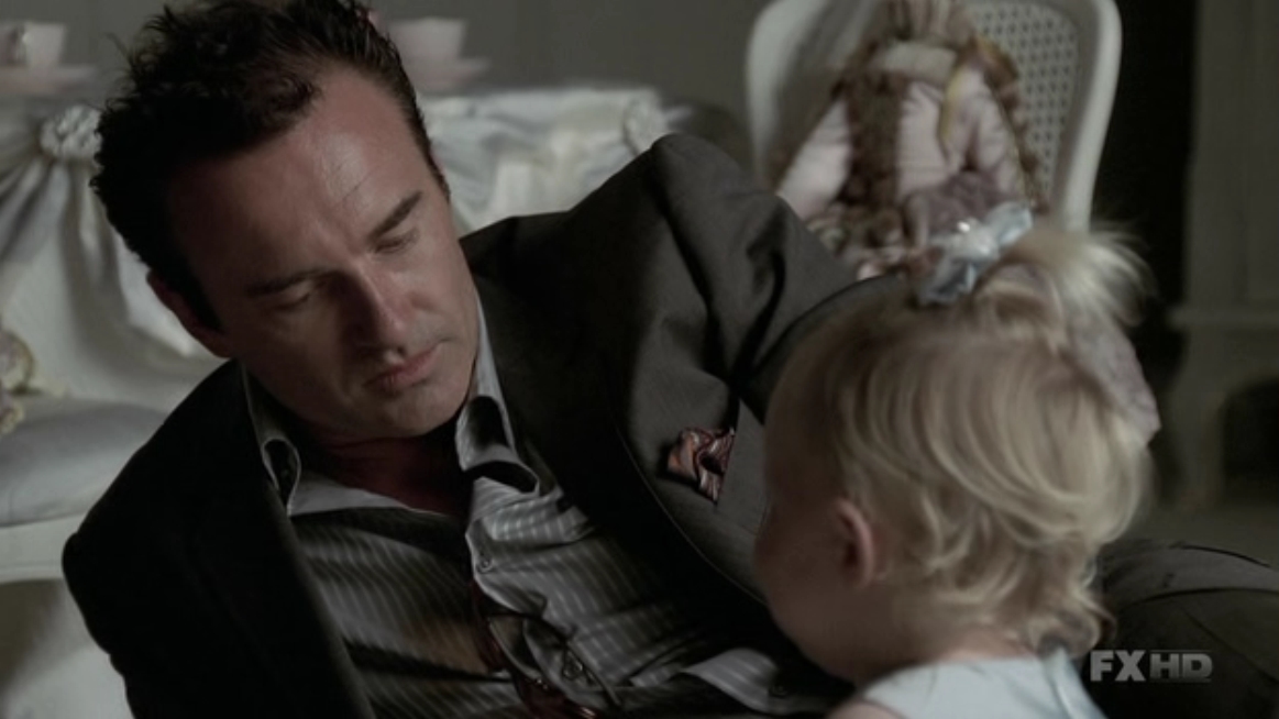 Charmed-Online-dot-NL-NipTuck5x19-2308.jpg