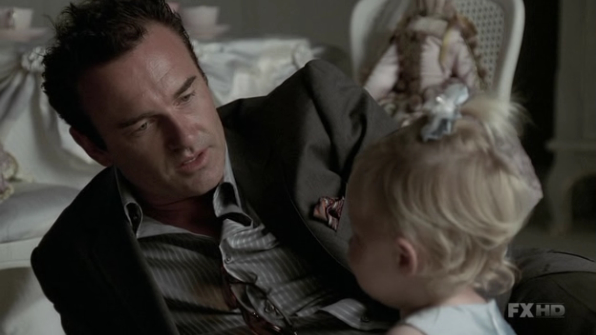 Charmed-Online-dot-NL-NipTuck5x19-2313.jpg