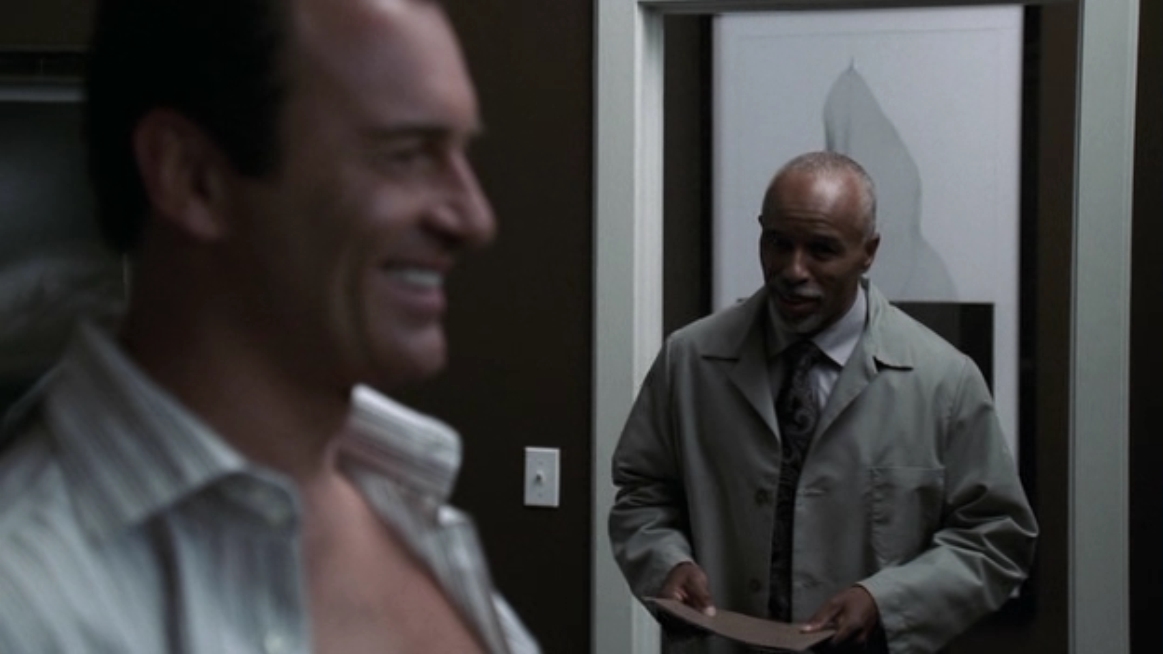 Charmed-Online-dot-NL-NipTuck5x19-0858.jpg
