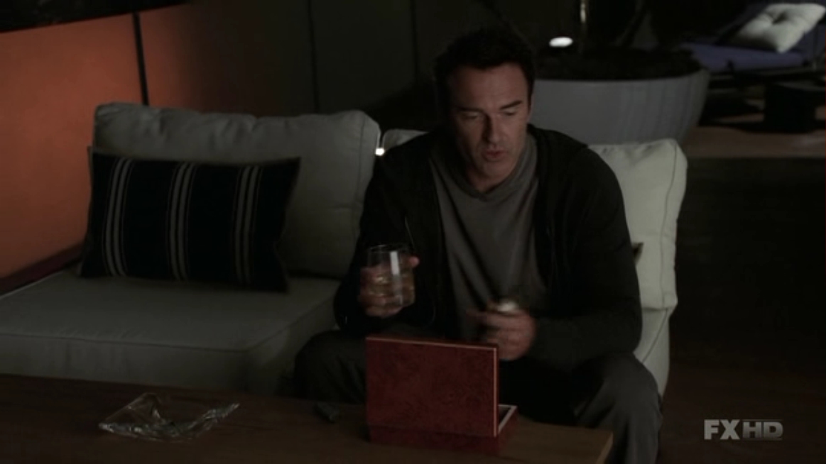Charmed-Online-dot-NL-NipTuck5x19-2104.jpg
