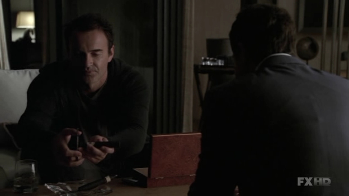 Charmed-Online-dot-NL-NipTuck5x19-2139.jpg