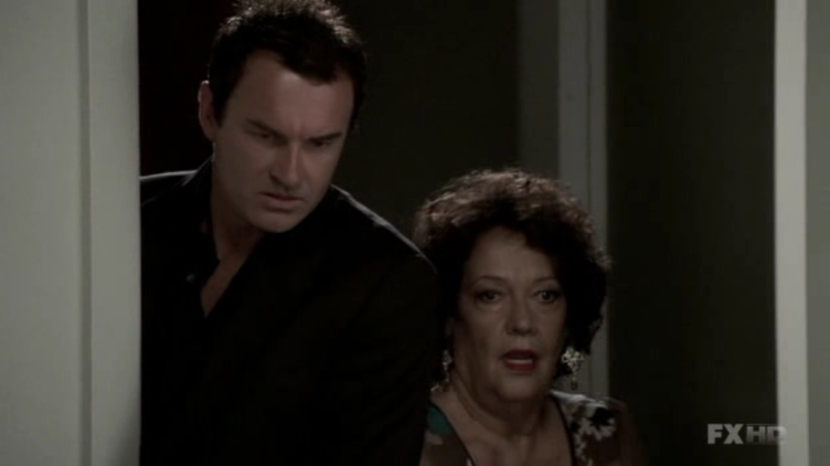 Charmed-Online-dot-NL-NipTuck5x21-0068.jpg
