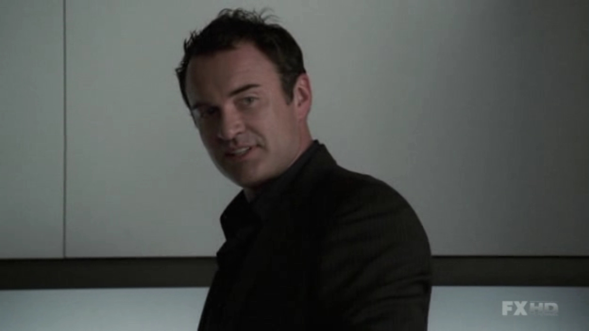 Charmed-Online-dot-NL-NipTuck5x21-0126.jpg