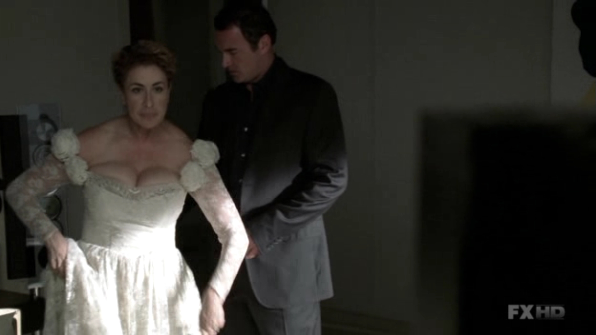 Charmed-Online-dot-NL-NipTuck5x21-0190.jpg