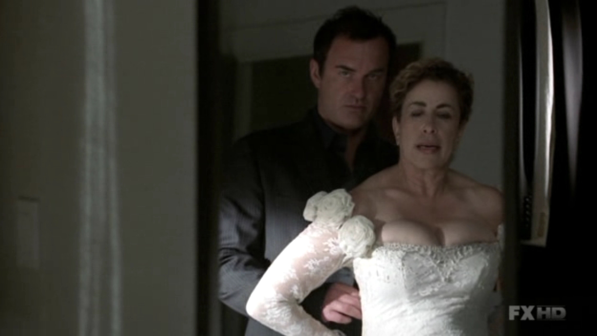 Charmed-Online-dot-NL-NipTuck5x21-0198.jpg