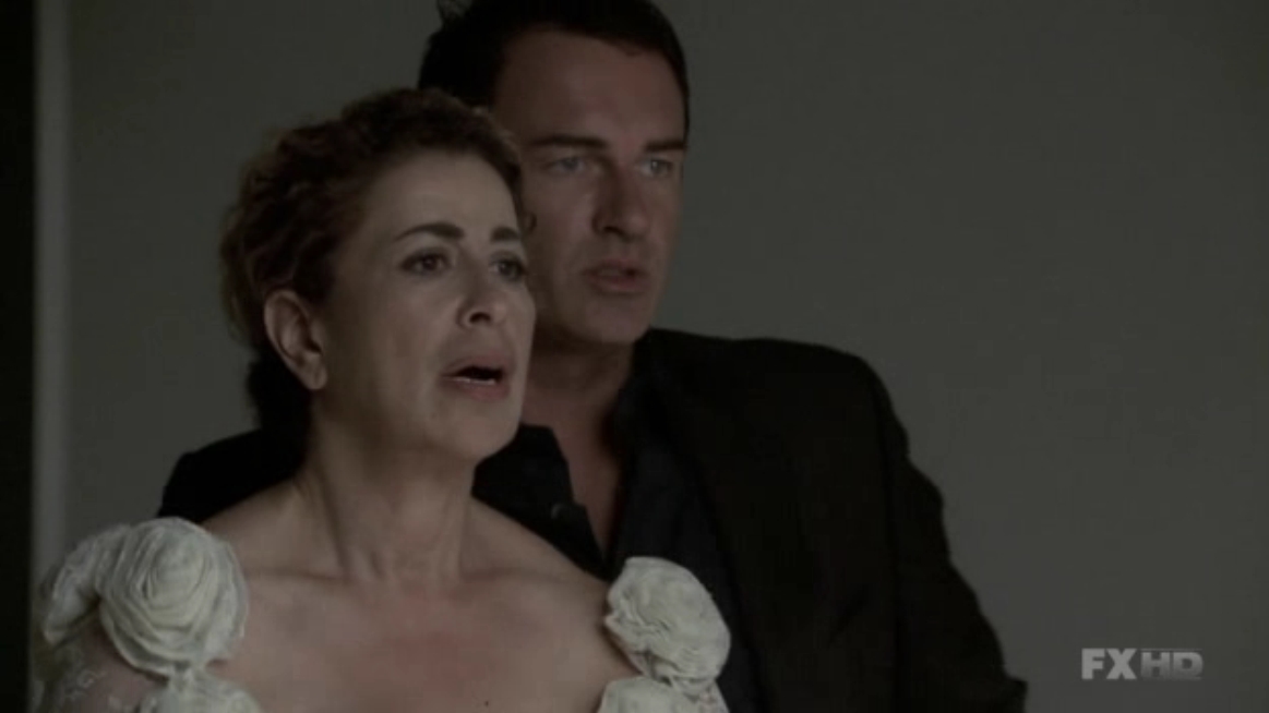 Charmed-Online-dot-NL-NipTuck5x21-0202.jpg