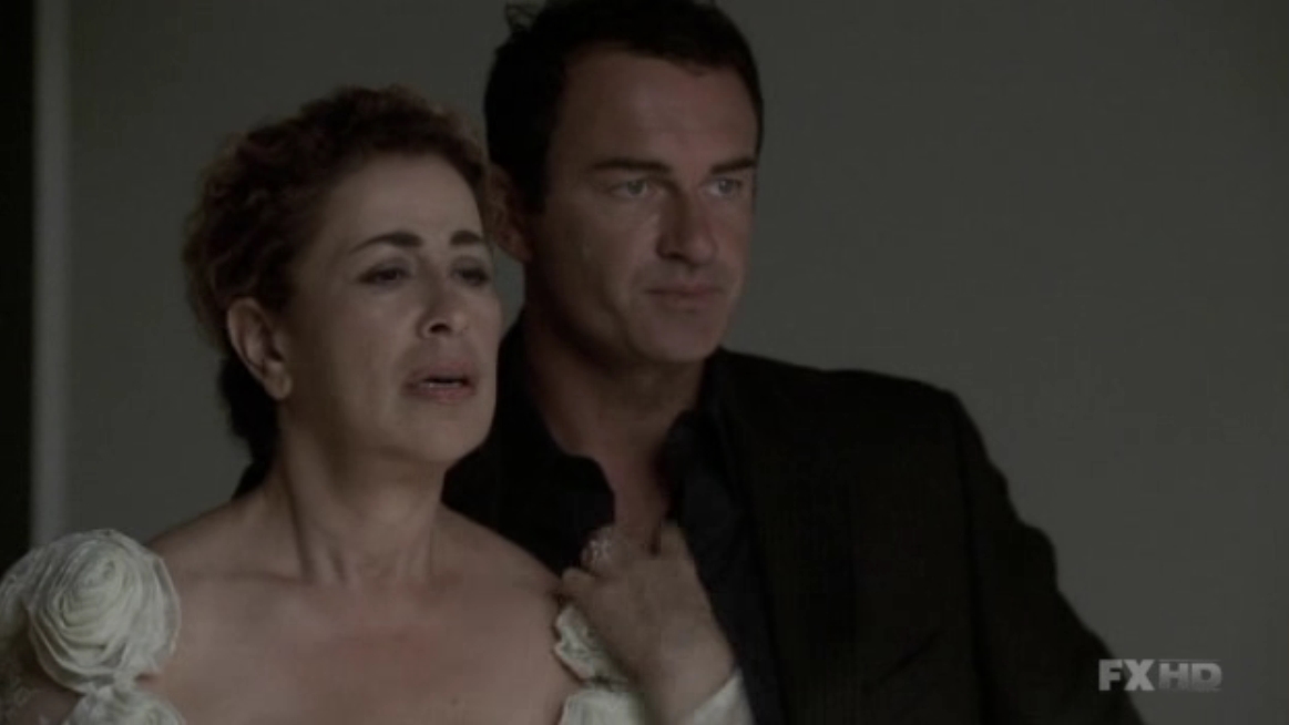 Charmed-Online-dot-NL-NipTuck5x21-0206.jpg