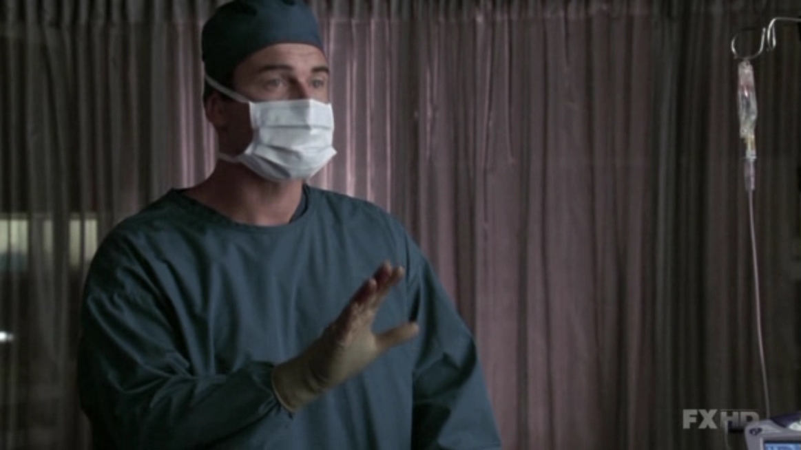 Charmed-Online-dot-NL-NipTuck5x21-0642.jpg