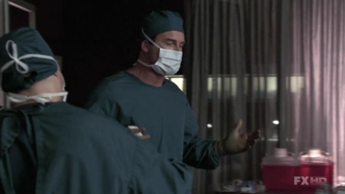 Charmed-Online-dot-NL-NipTuck5x21-0651.jpg