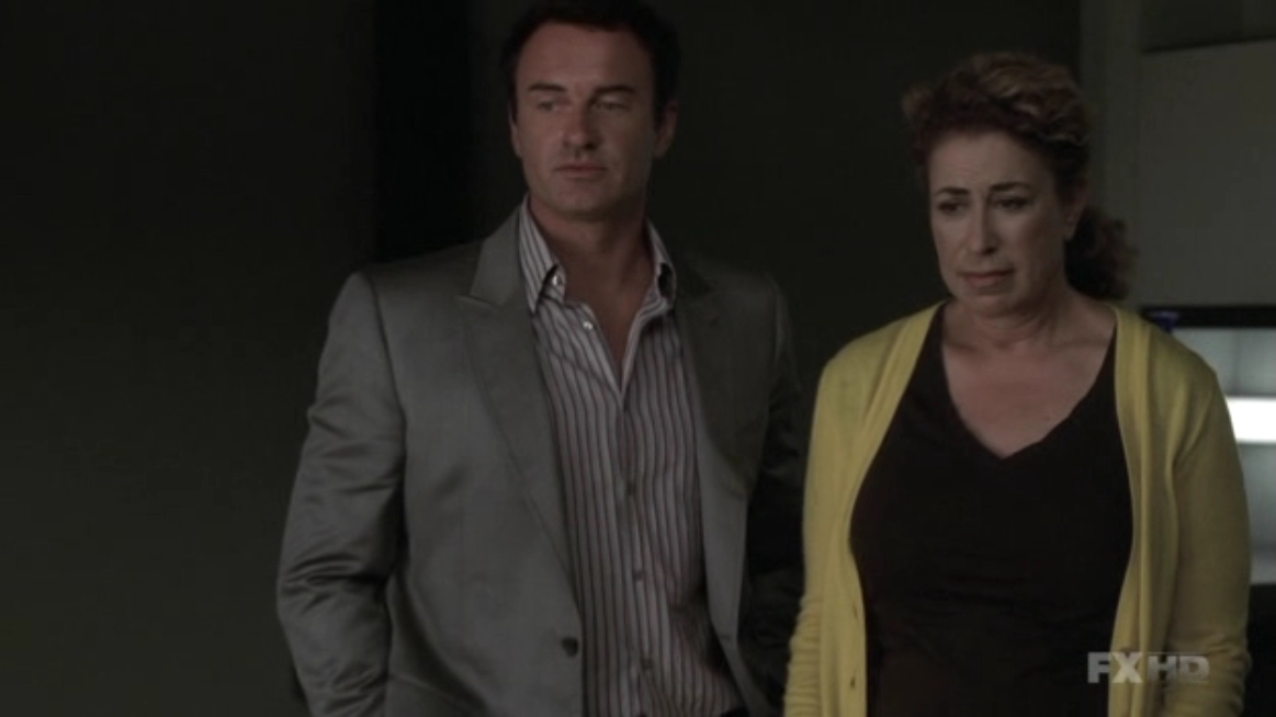 Charmed-Online-dot-NL-NipTuck5x21-2333.jpg